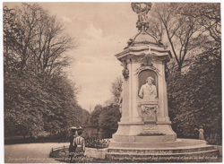 Tiergarten Composers' monument and Goldfishlake